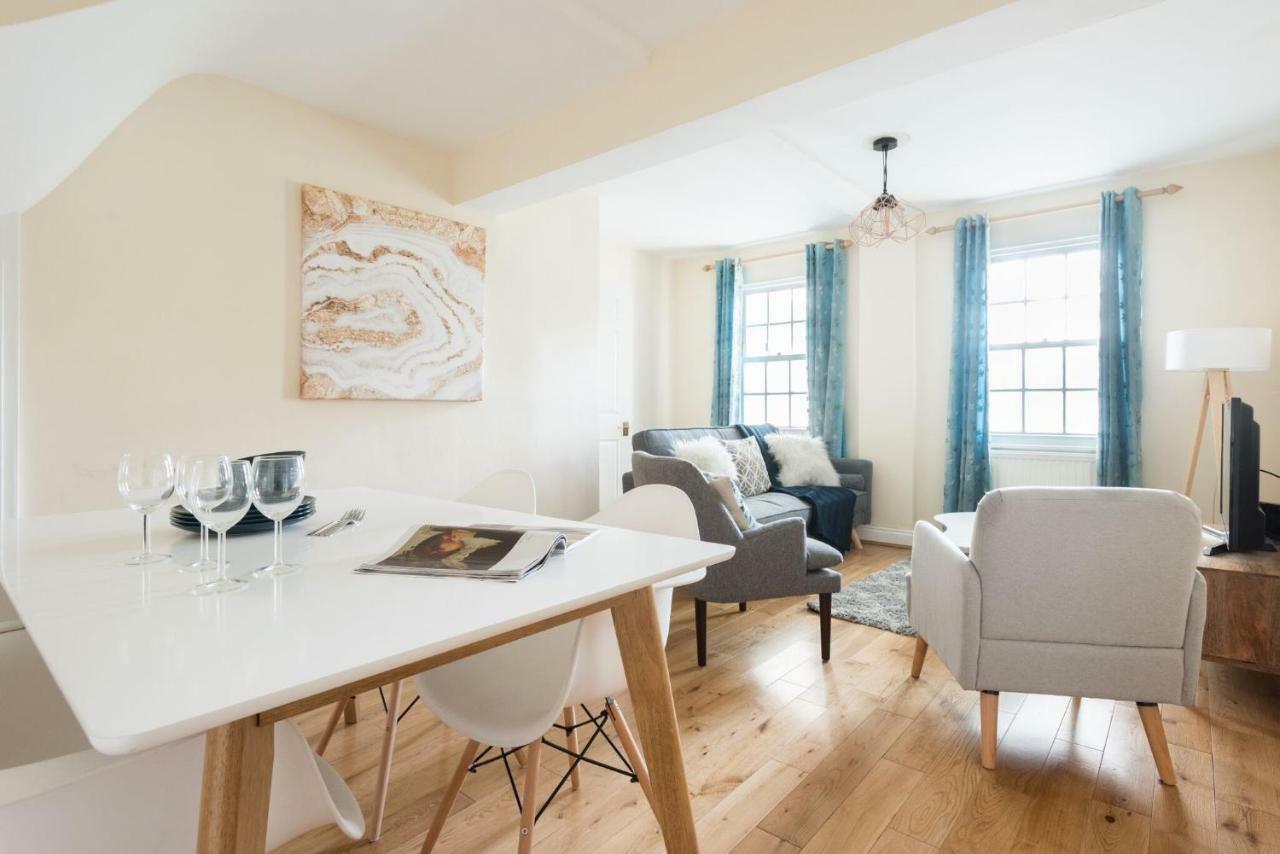 The Lapis Lounge - Large 3Bdr House At River Avon Bath Bagian luar foto