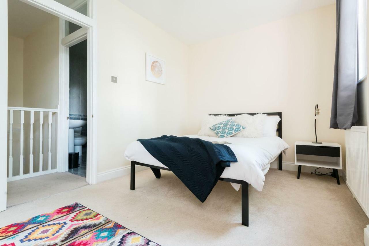 The Lapis Lounge - Large 3Bdr House At River Avon Bath Bagian luar foto