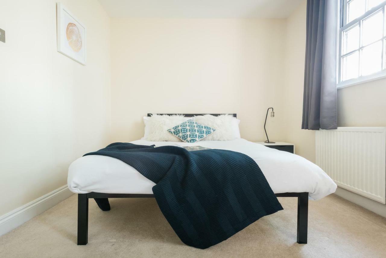 The Lapis Lounge - Large 3Bdr House At River Avon Bath Bagian luar foto
