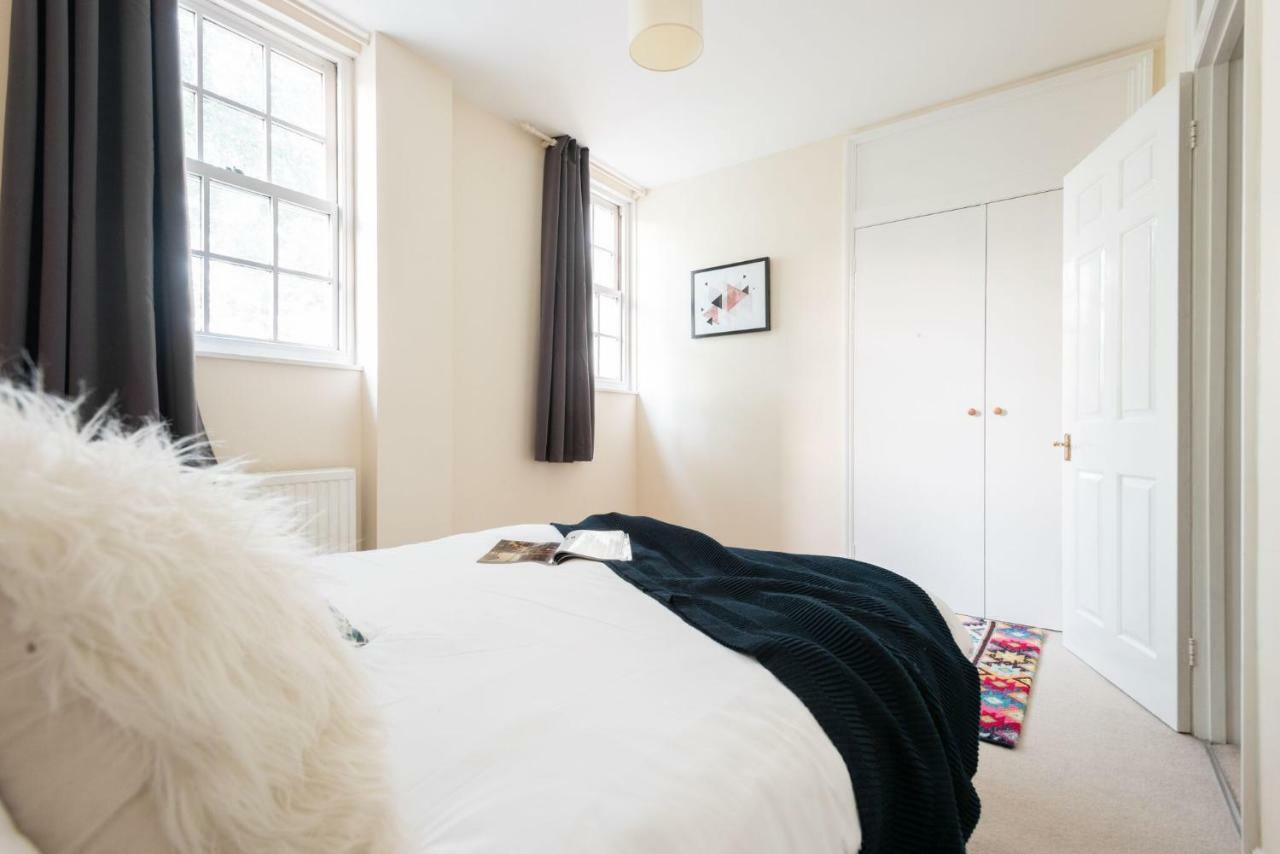 The Lapis Lounge - Large 3Bdr House At River Avon Bath Bagian luar foto