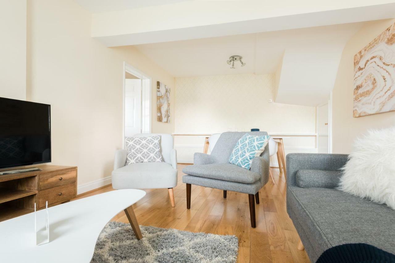The Lapis Lounge - Large 3Bdr House At River Avon Bath Bagian luar foto
